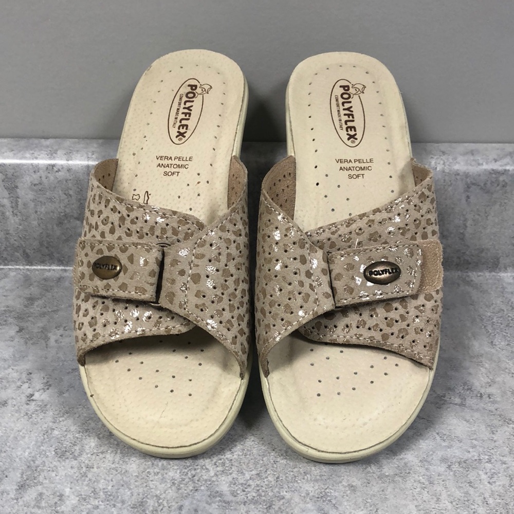Women's Tan Sandals